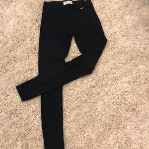 A&F leggings